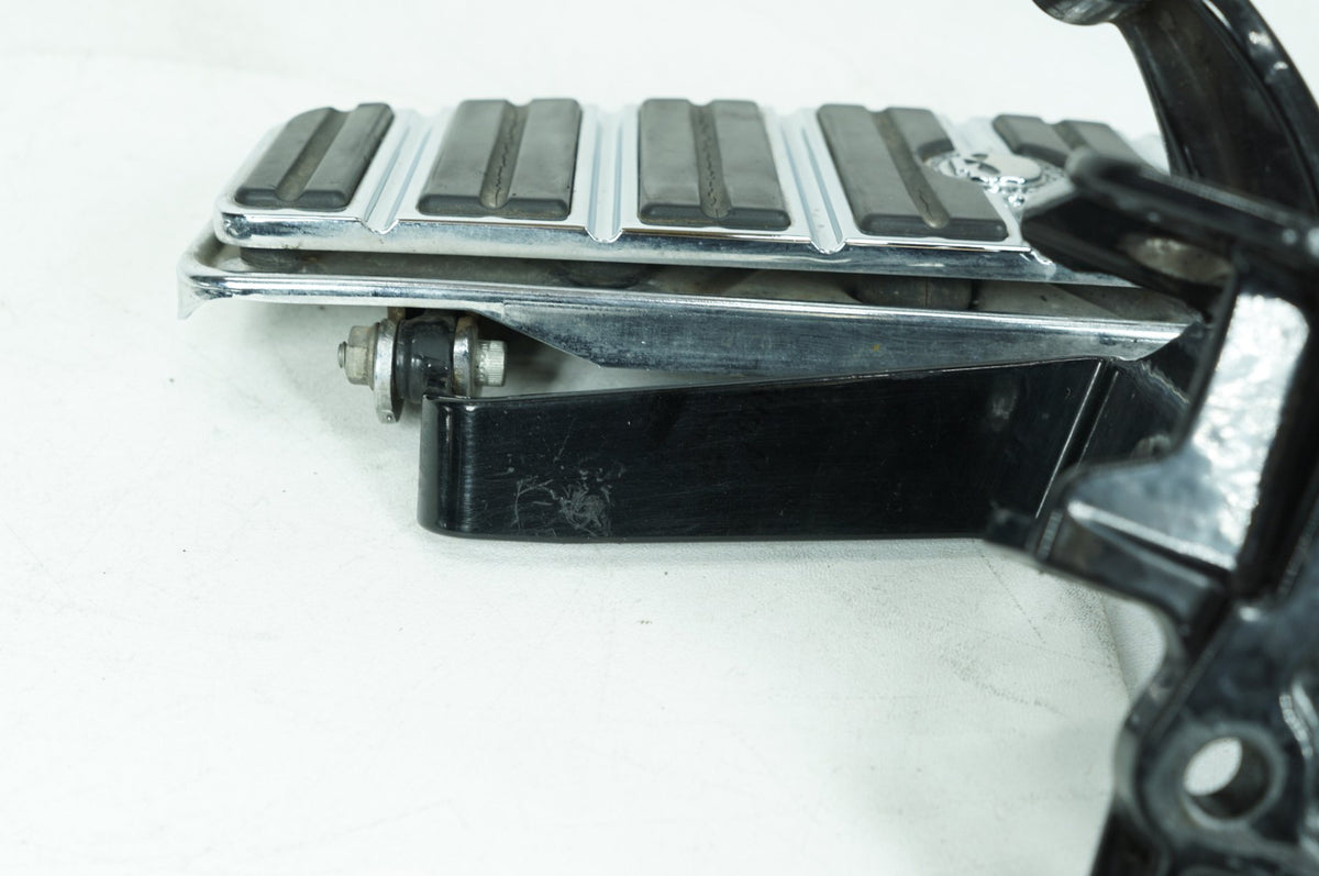 2010 Harley Softail FLSTC Heritage Classic OEM Driver Left Right Floorboards