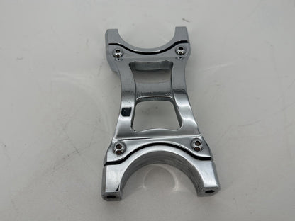 1999 - 2006 Harley-Davidson Dyna Low Rider Mount Bracket Support Holder Kuryakyn Gen 2