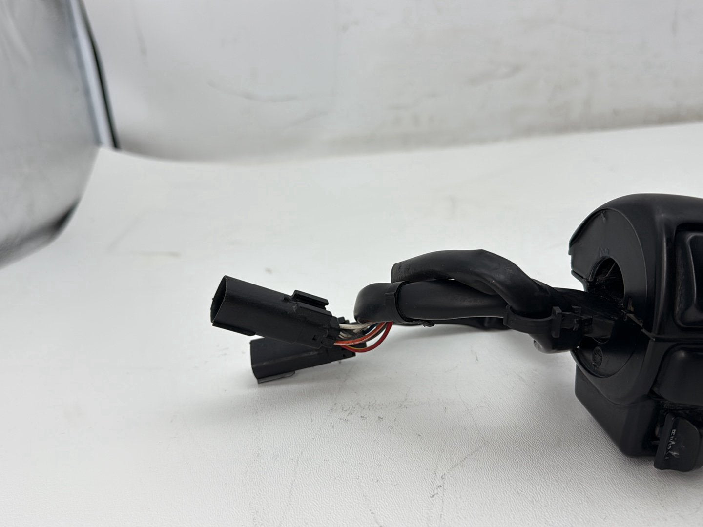 2008 Harley Road King Touring FLHR OEM Right Engine Start Kill Switches Controls