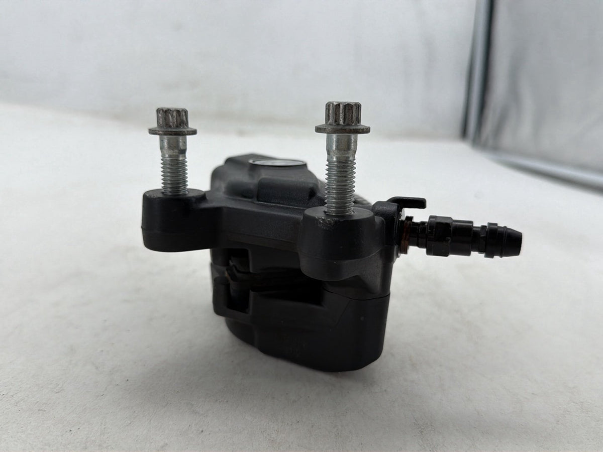 2010 Harley Street Glide Touring FLHX OEM Front Right 1 Brake Caliper