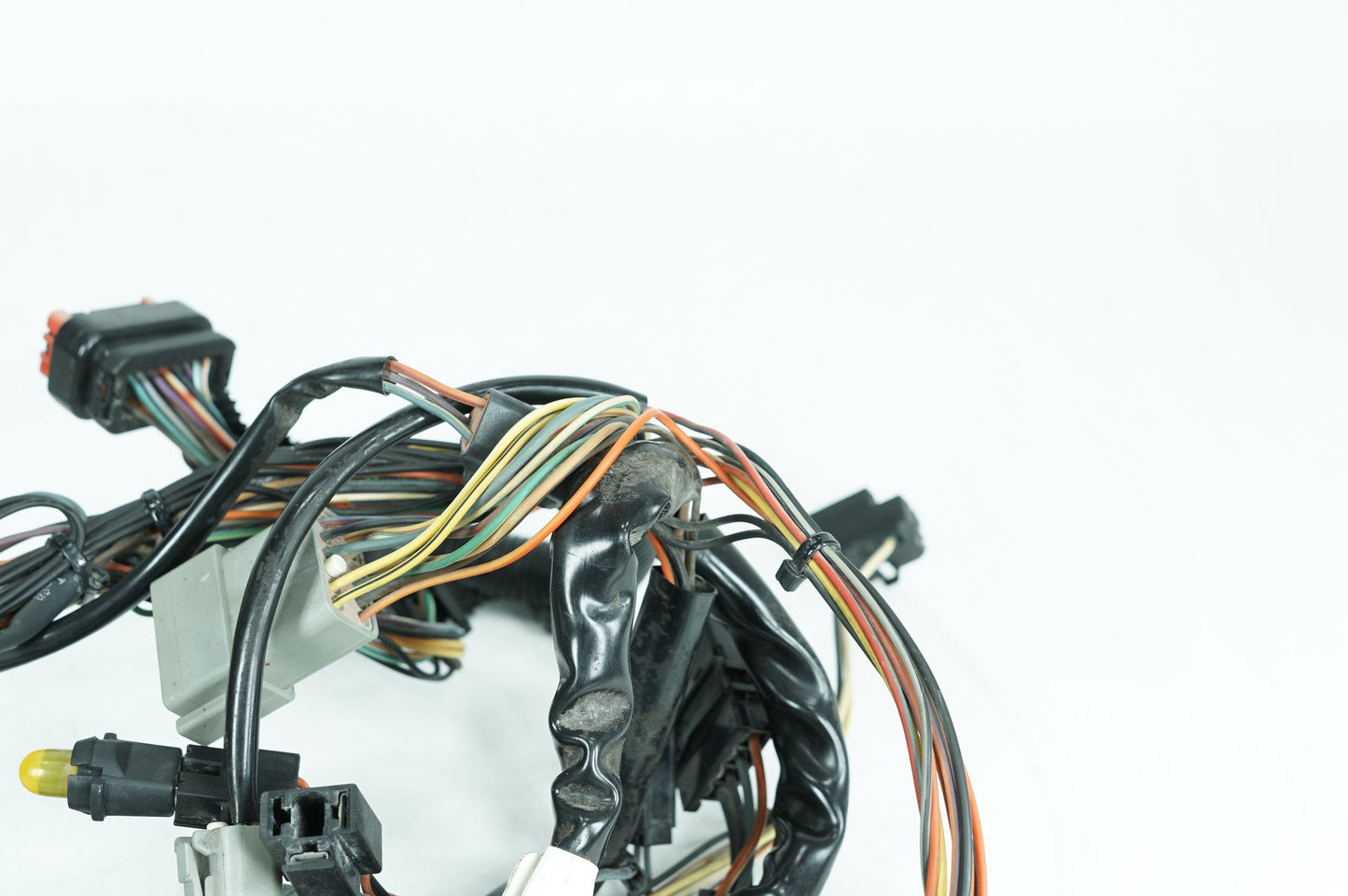 1999 - 2006 Harley-Davidson Touring Electra Glide Classic Front Sub Wiring Harness Loom Interconnect  	70232-03