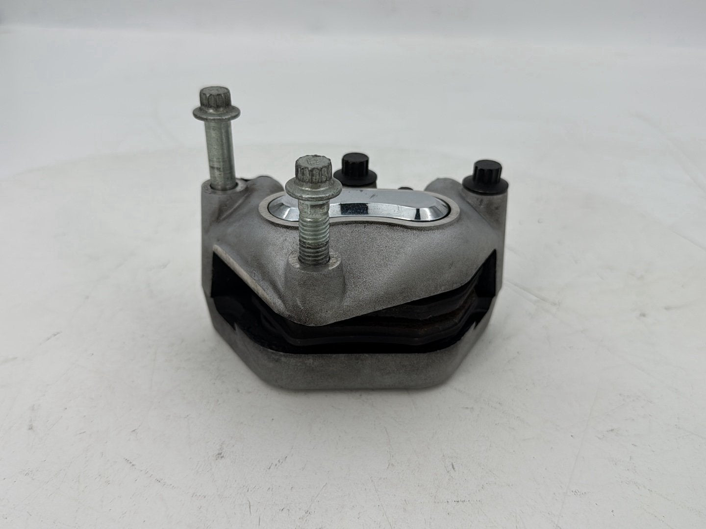 1999 - 2006 Harley-Davidson Touring CVO Screamin Eagle Road King Front Left 1 Brake Caliper 44381-99C