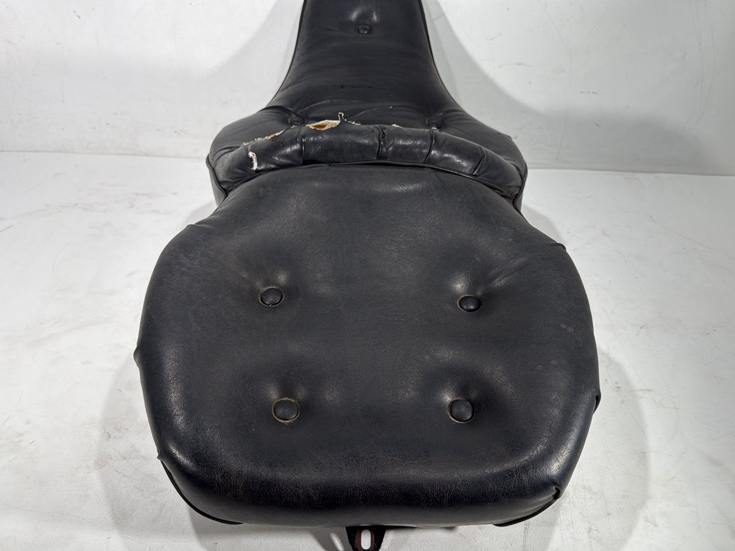 1996 Harley Electra Glide Touring FLHT OEM Passenger Rider Driver Seat Saddle