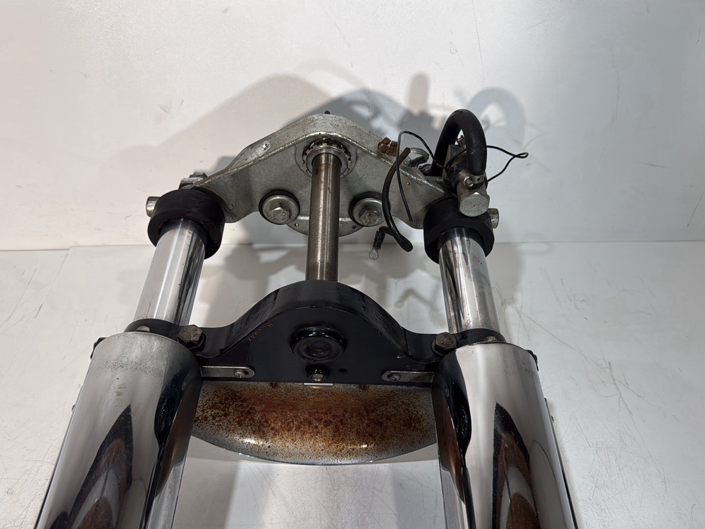 1984 - 1998 Harley-Davidson Touring Electra Glide Classic Front Triple Tree Set & LH RH Fork Legs Sliders