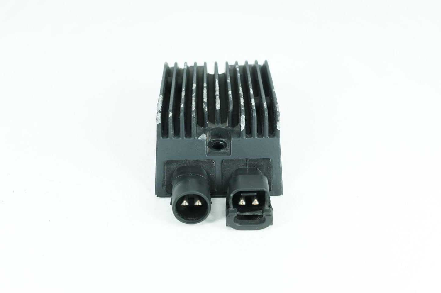 2012 - 2026 Harley-Davidson Sportster Iron 883 Voltage Regulator Rectifier   	74700012