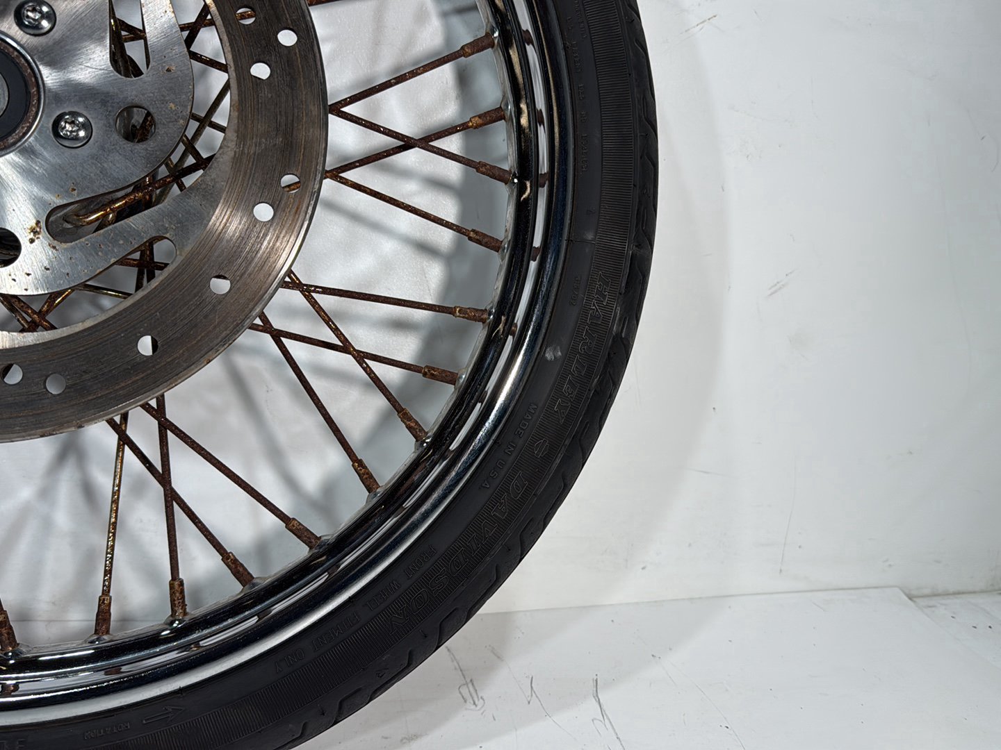 2005 Harley Dyna FXDWG Wide Glide OEM Front Wheel Rim Tire Spoked