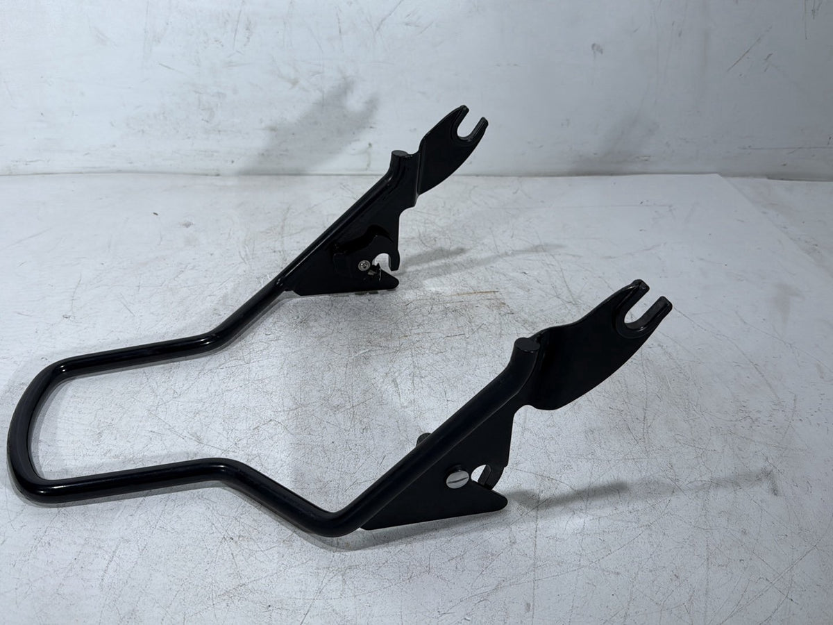 2011 Harley Road Glide Touring FLTRX OEM Rear Back Sissy Bar Rail Sissybar