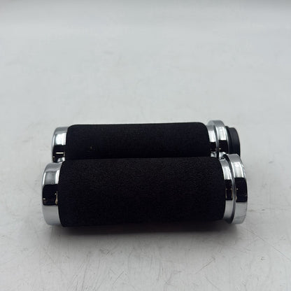 2007 - 2012 Harley-Davidson Touring Electra Glide Classic Front Left Right Handgrip Hand Grips 56206-96