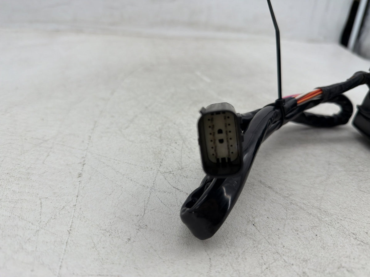 2011 Harley Electra Glide Touring OEM Right Engine Start Kill Switches Controls