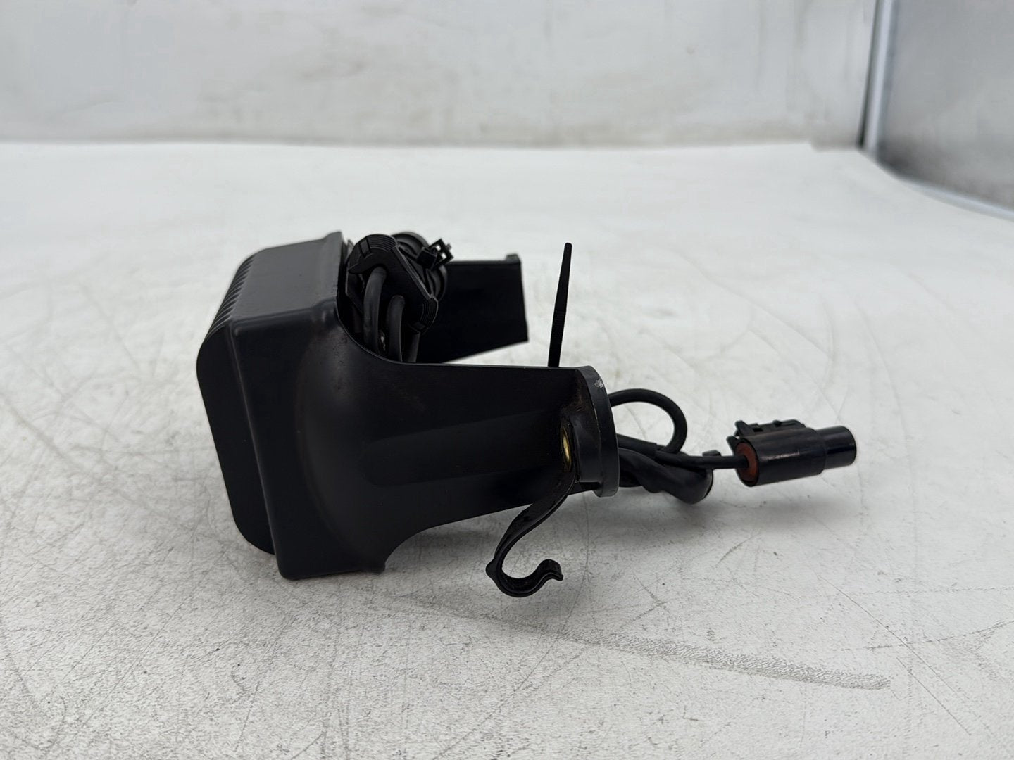 2005 Harley Electra Glide Touring Ultra FLHTCUI OEM Voltage Regulator Rectifier