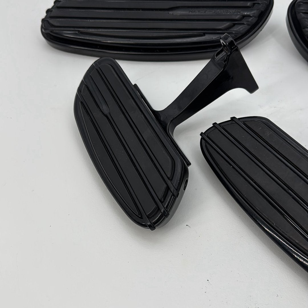 2008 - 2016 Harley-Davidson Touring Street Glide Left Right Driver & Pass Floorboard Foot Rest 50683-04
