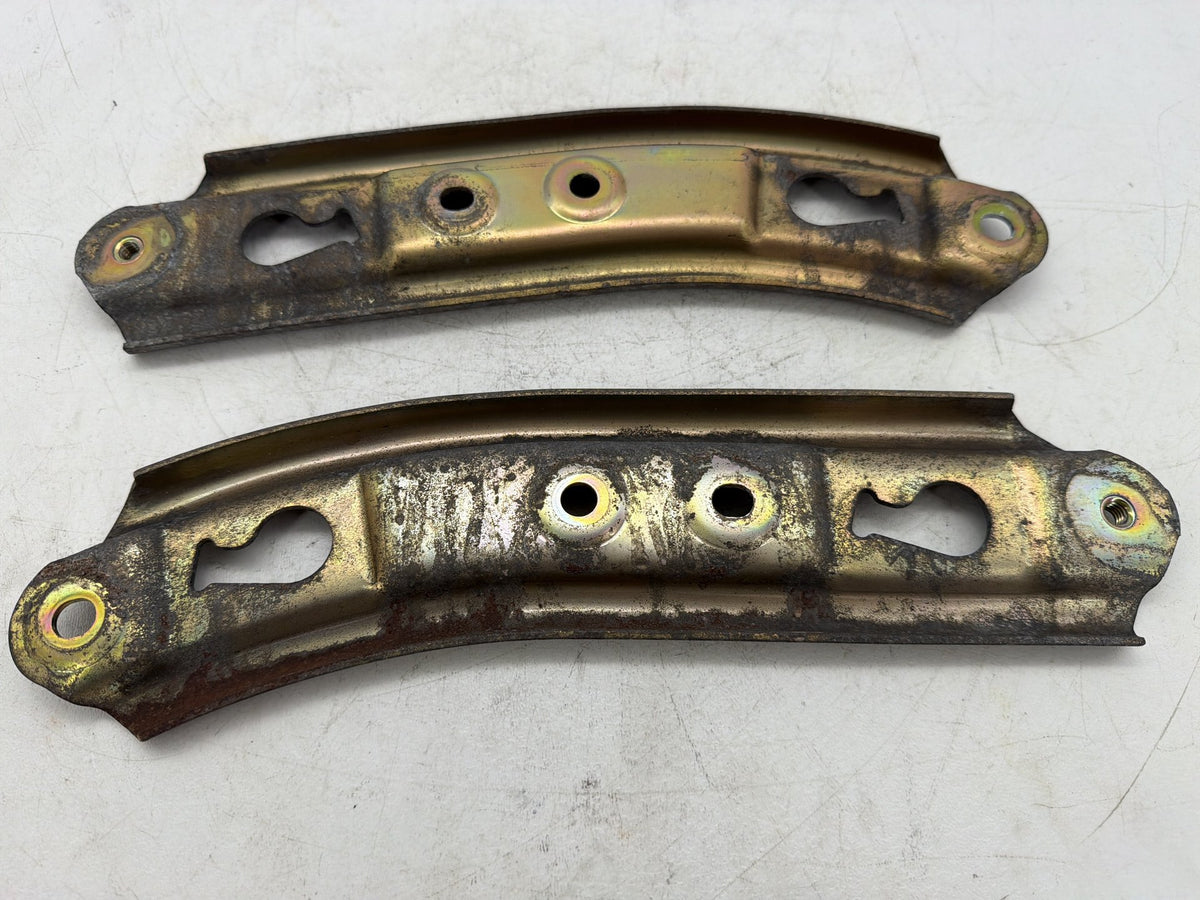 2001 Harley Softail Deuce OEM Rear Left & Right Fender Support Bracket 56627-00