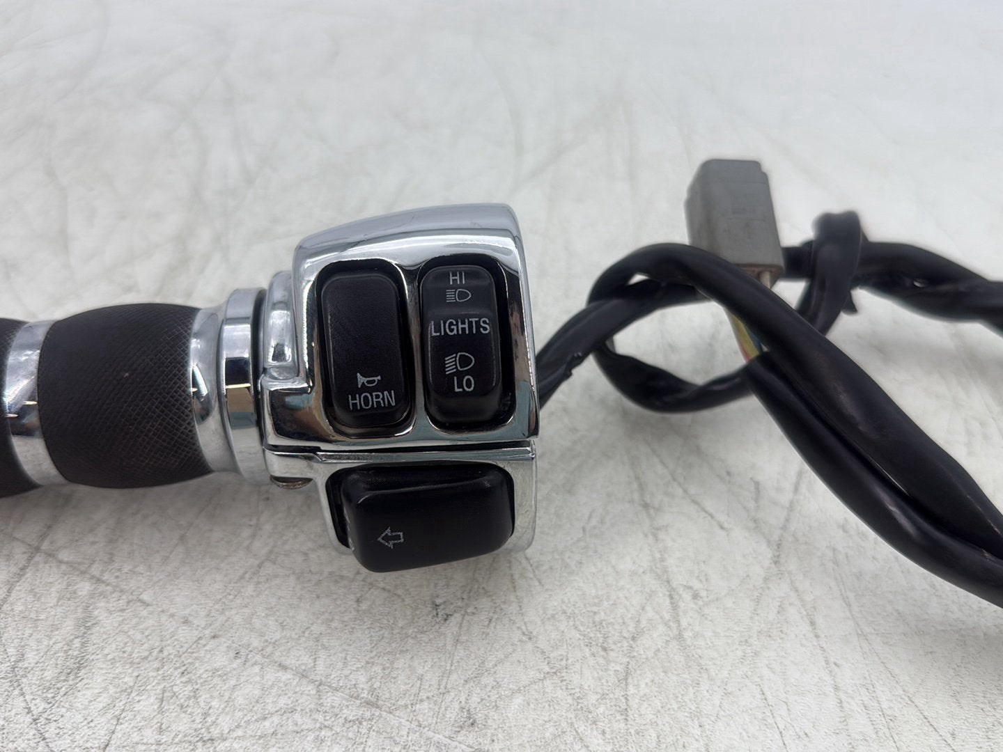 2000 Harley Softail FLSTC Heritage Classic OEM Left Turn Signal Headlight Switches Controls