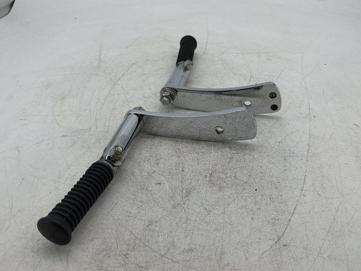 2006 Harley Dyna Super Glide FXDI OEM Front Right Left Highway Foot Pegs