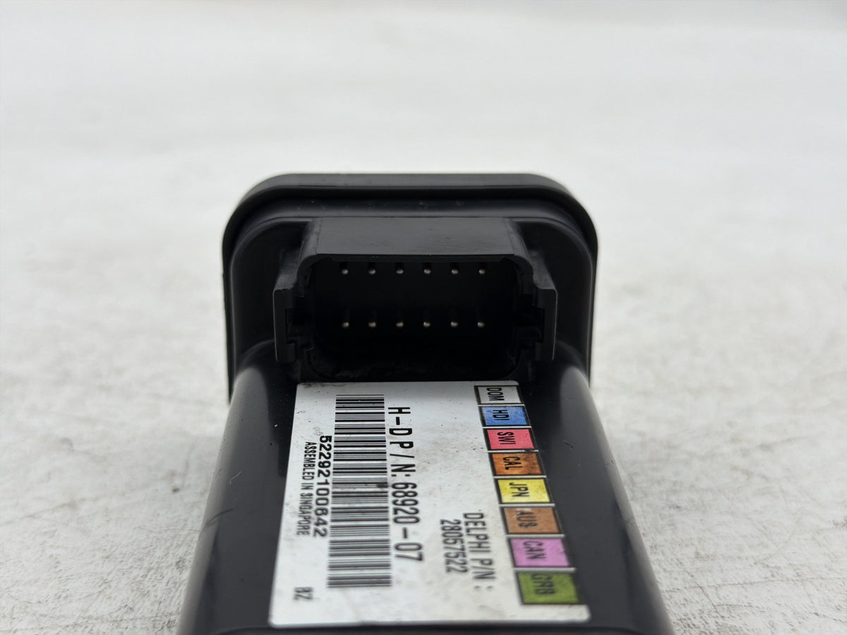 2010 Harley Street Glide Touring FLHX OEM Turn Signal Security Module TSSM