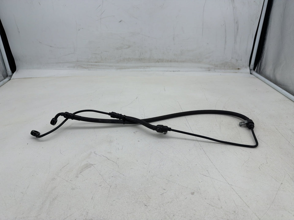 2006 Harley Dyna Super Glide FXDI OEM Front Brake Hose Line Pipe