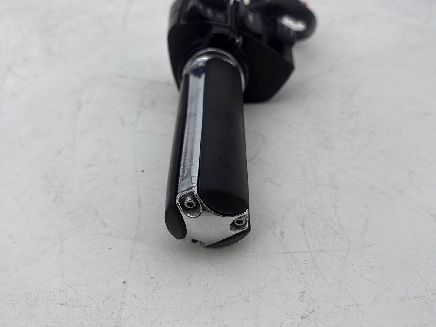 1995 Harley Touring FLHTCI Electra Glide Classic OEM Left Turn Signal Headlight Switches Controls