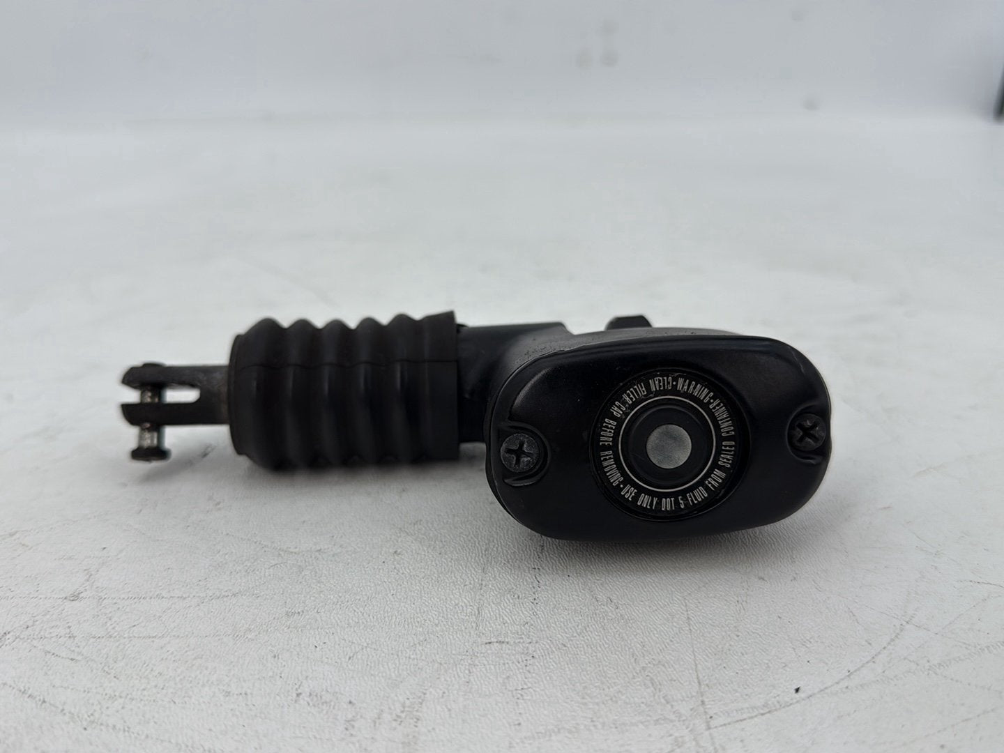 1999 - 2006 Harley-Davidson Touring Road King Police Rear Brake Master Cylinder Reservoir 41755-99D