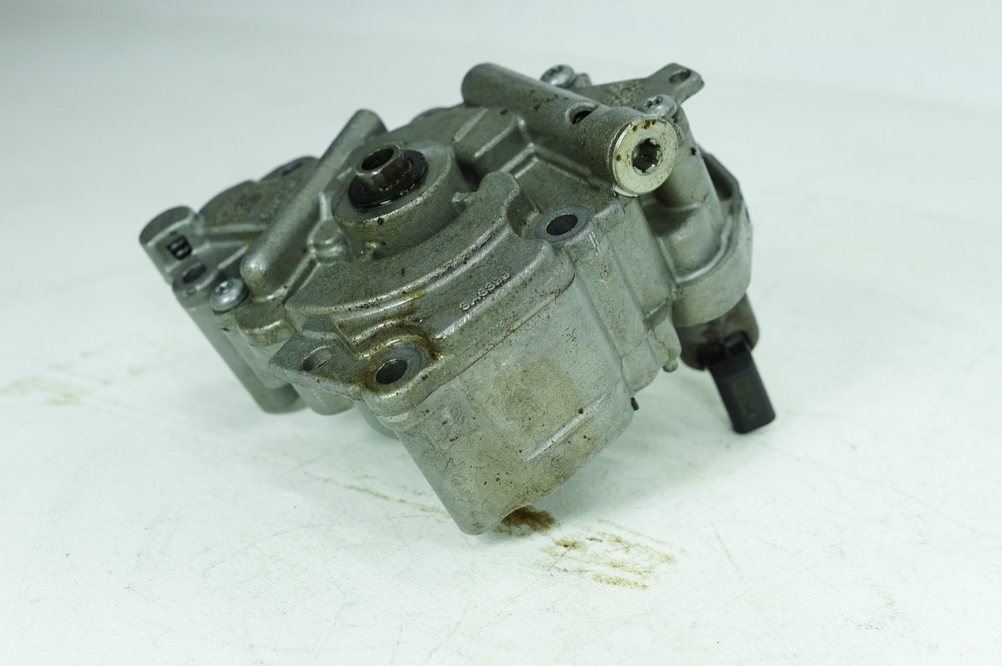 2017 Alfa Romeo Giulia TI Q4 Oil Pan/Sump