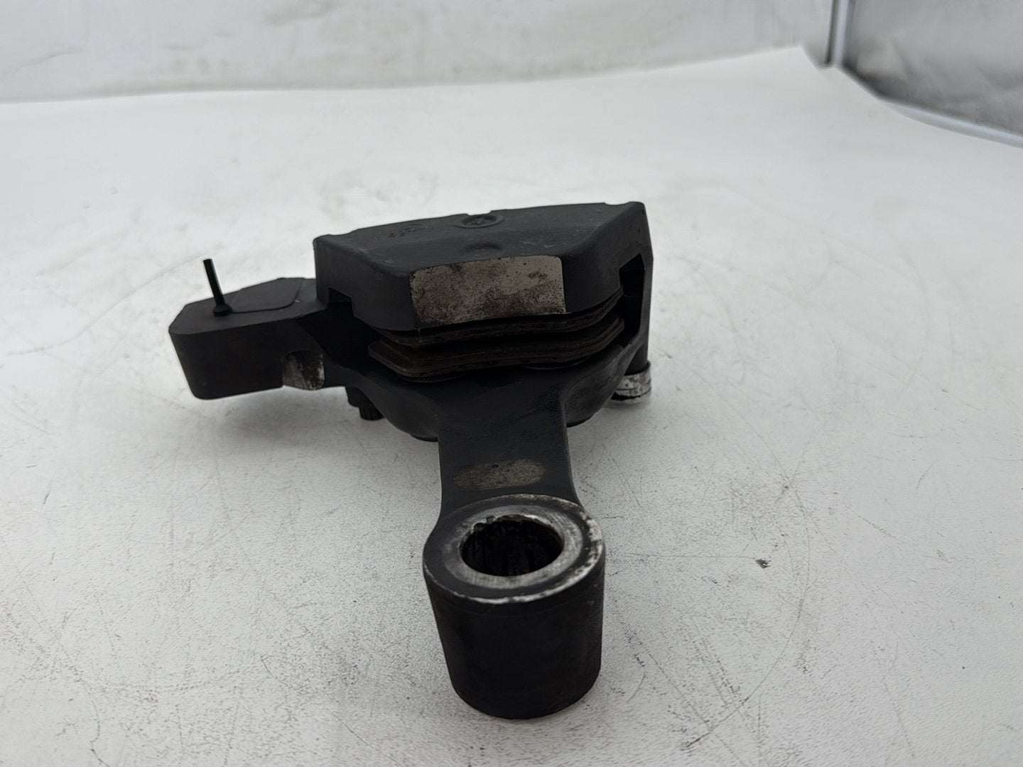 2006 Harley Dyna FXDWGI Wide Glide OEM Rear Back Brake Caliper