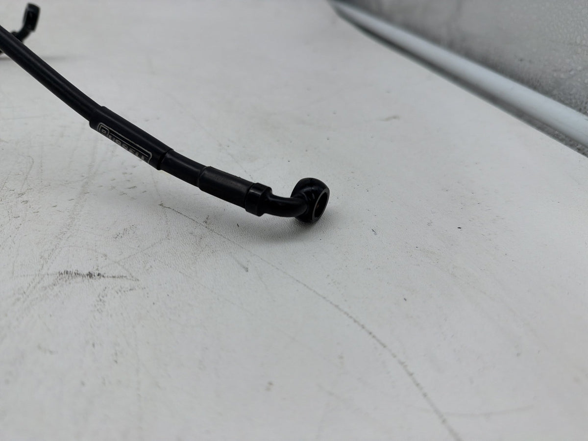 2001 Harley Fat Boy Softail FLSTFI OEM Front Brake Hose Line Pipe 42303-00A