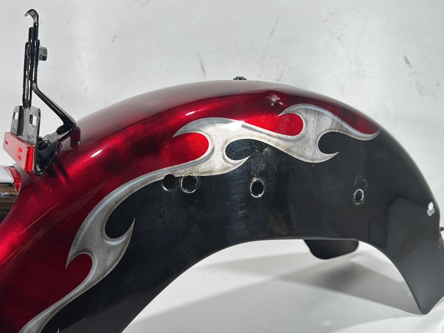 2004 Harley Softail FLSTC Heritage Classic OEM Rear Wheel Fender & Turn Signals Bar