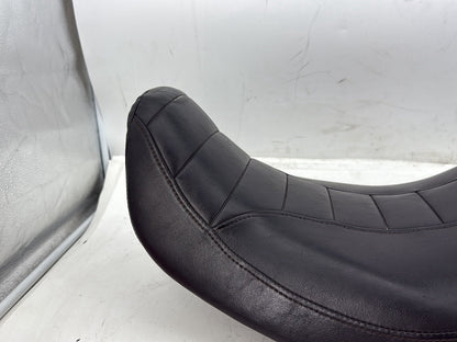 2006 Harley Dyna Super Glide Custom FXDCI OEM Passenger Rider Driver Seat Saddle