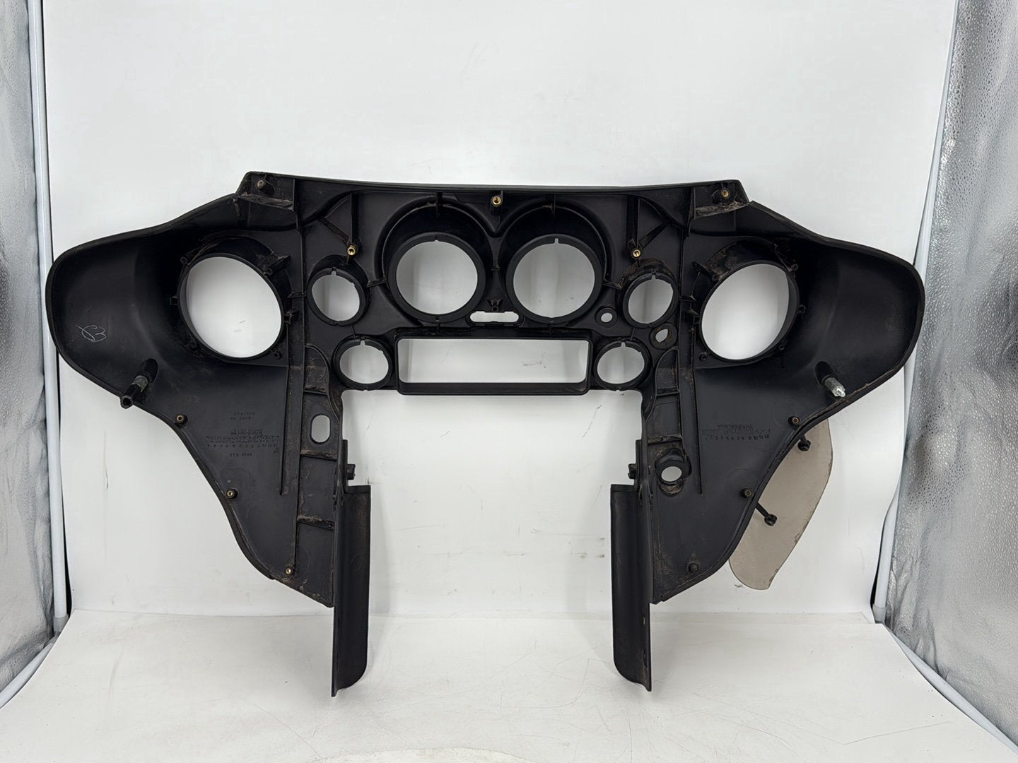 1999 - 2006 Harley-Davidson Touring Electra Glide Ultra Front Inner Batwing Fairing Cover 58497-96B