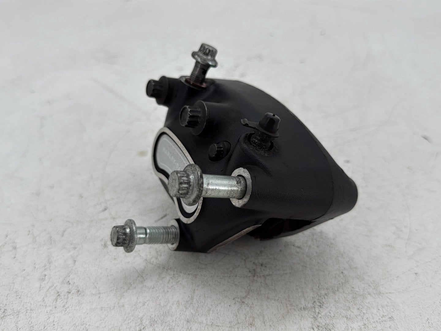 2006 Harley Street Glide Touring FLHXI OEM Front Right 1 Brake Caliper