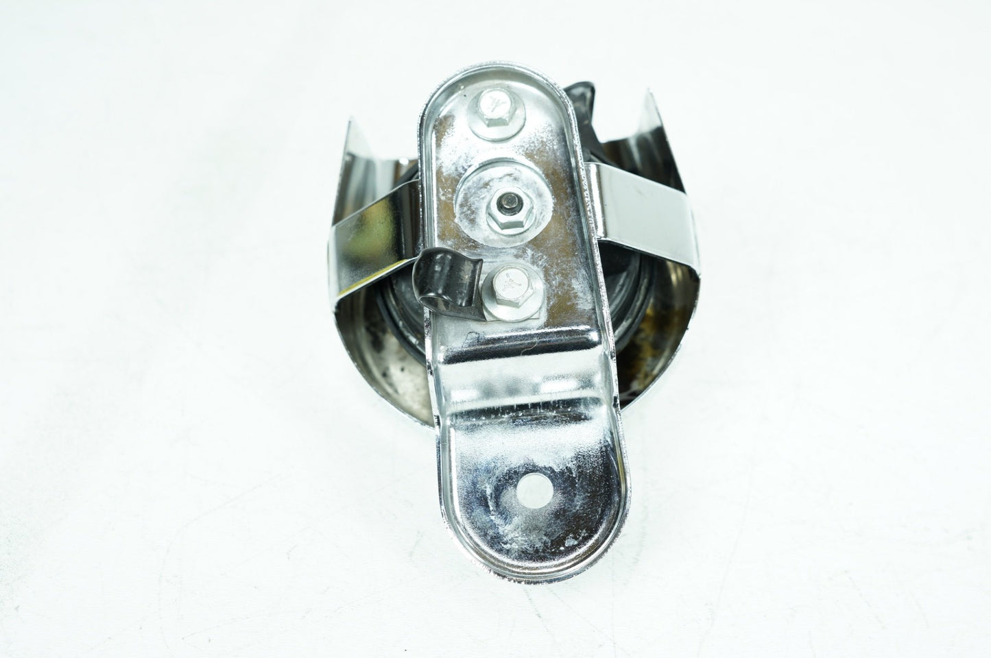 2007 - 2016 Harley-Davidson Touring CVO Electra Screamin Eagle Horn Signal Klaxon Chrome Cover 69060-90F