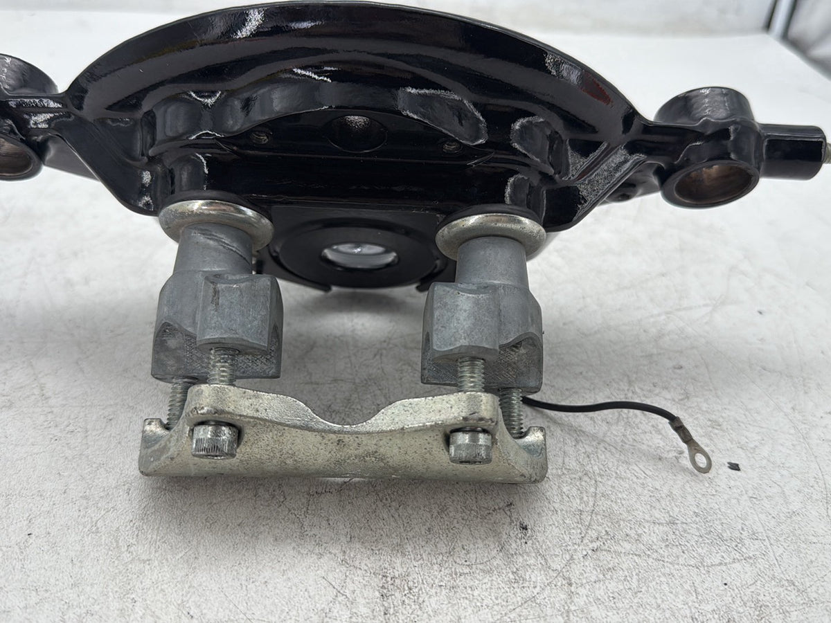 2010 Harley Road King Touring Classic OEM Front Fork Upper Triple Tree Clamps