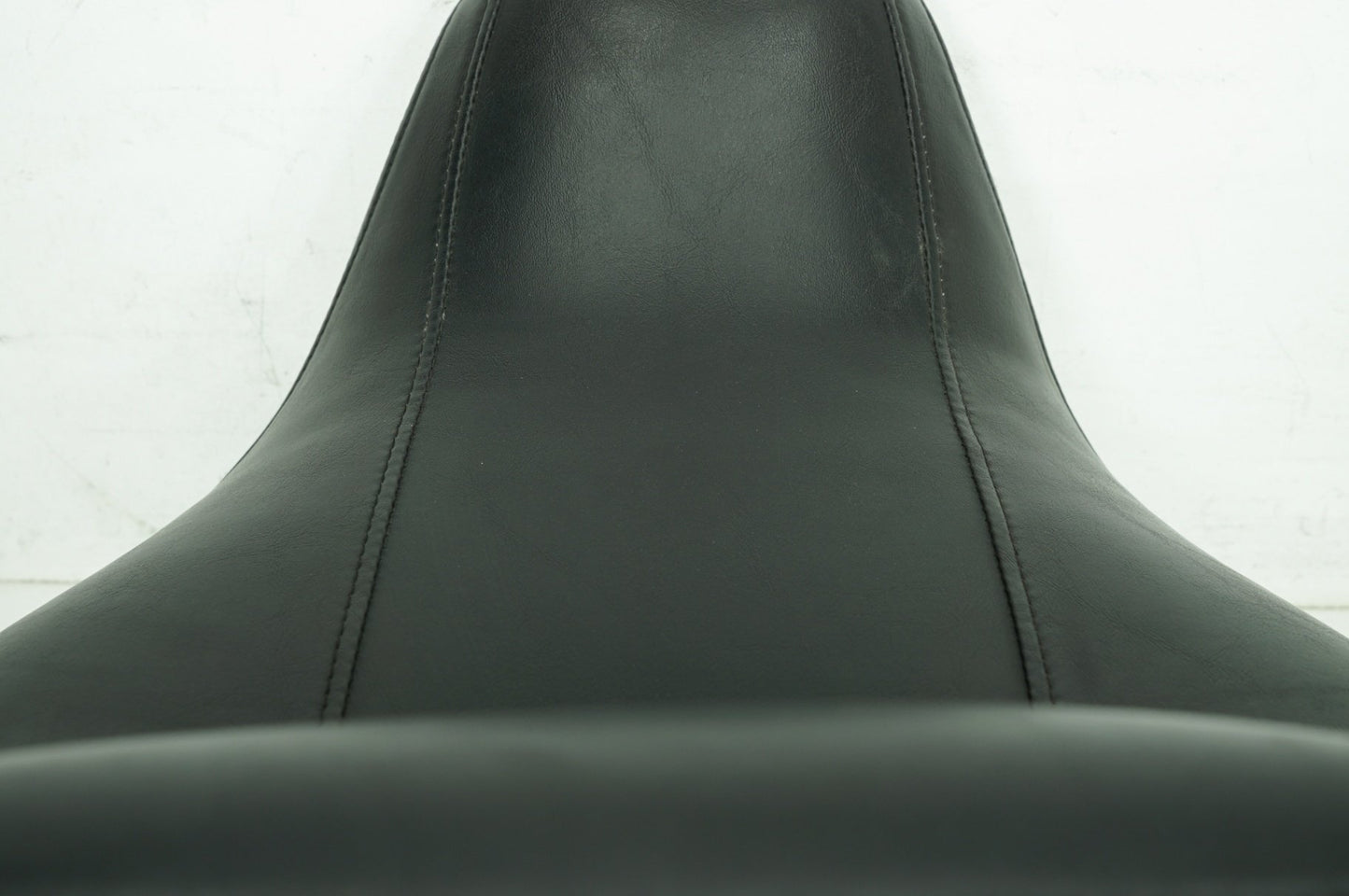 2007 - 2012 Harley-Davidson Touring Electra Glide Ultra Passenger Rider Driver Seat Saddle 52164-10