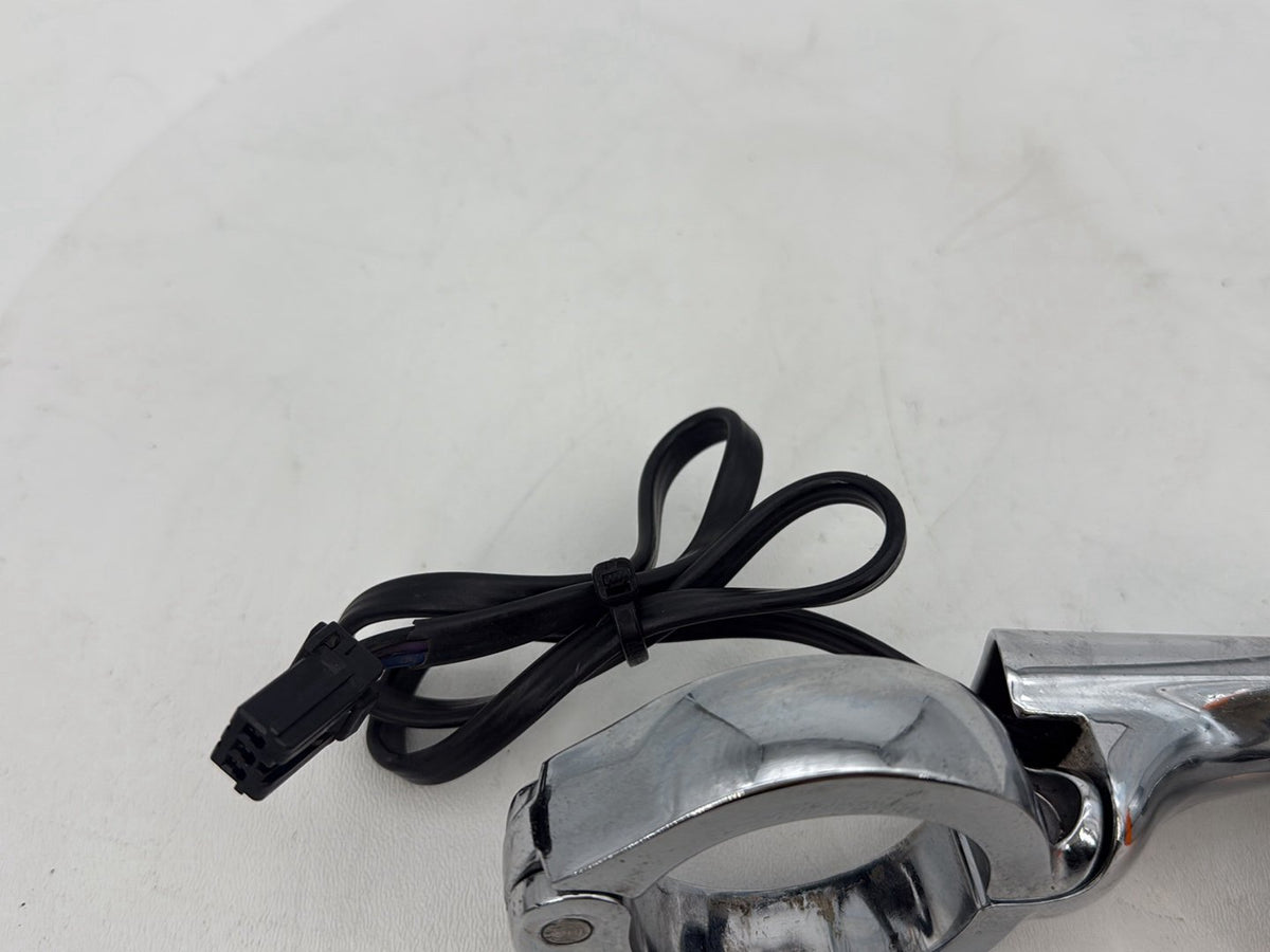 2013 Harley Dyna FXDWG Wide Glide OEM Front Right 1 Turn Signal Indicator