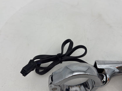 2007 - 2017 Harley-Davidson Dyna Wide Glide Front Right 1 Turn Signal Indicator 68223-09