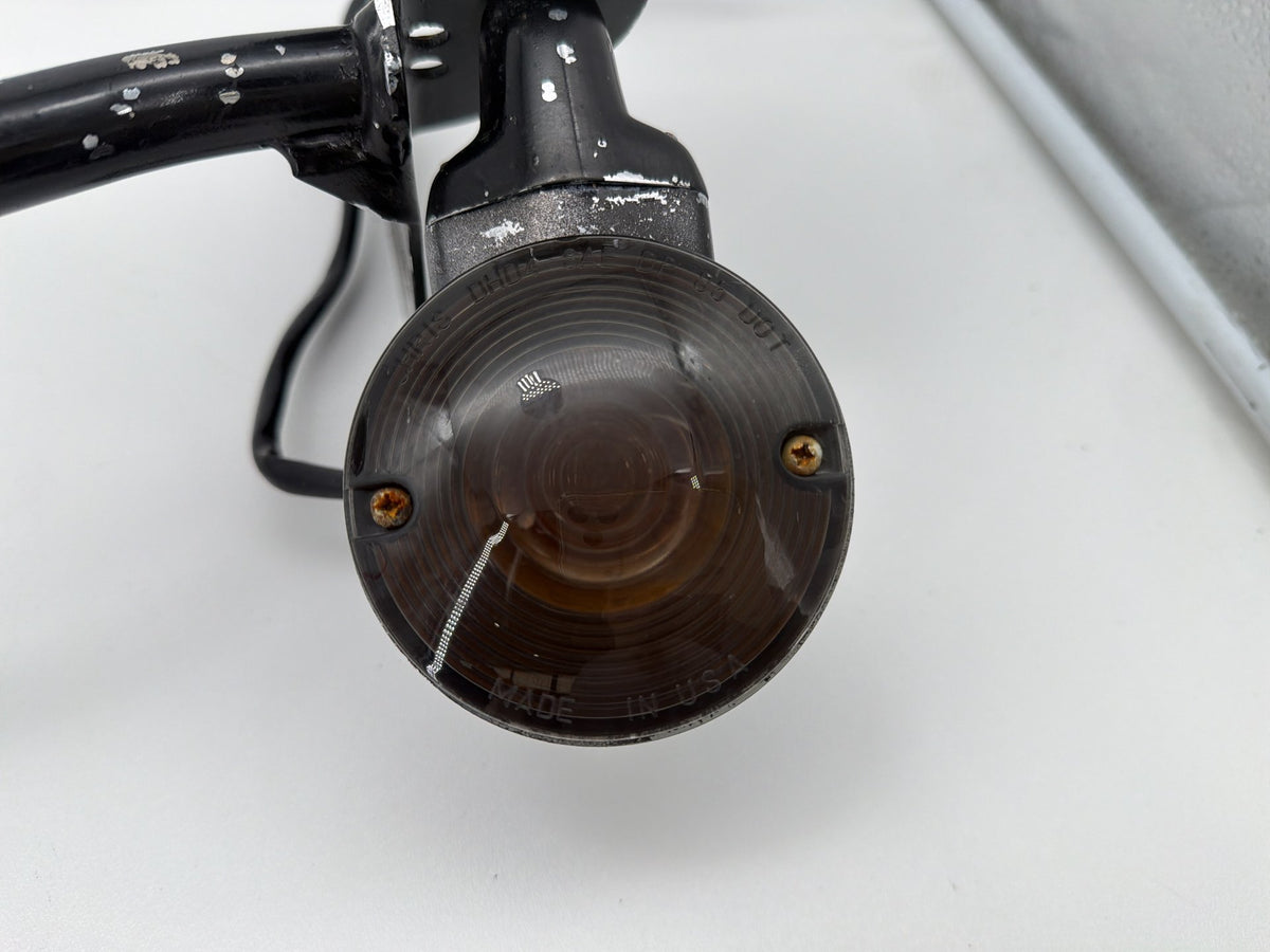 2006 Harley Electra Glide Touring Classic OEM Front Turn Signal Indicators Aux Light Bar