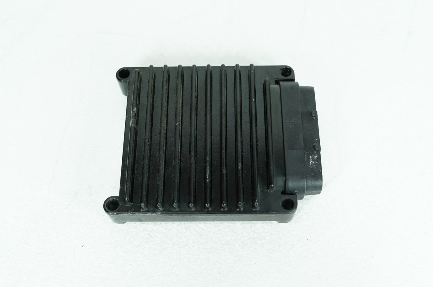 2007 - 2016 Harley-Davidson Dyna Super Glide Custom Engine Control Module Brain ECU ECM 32852-08