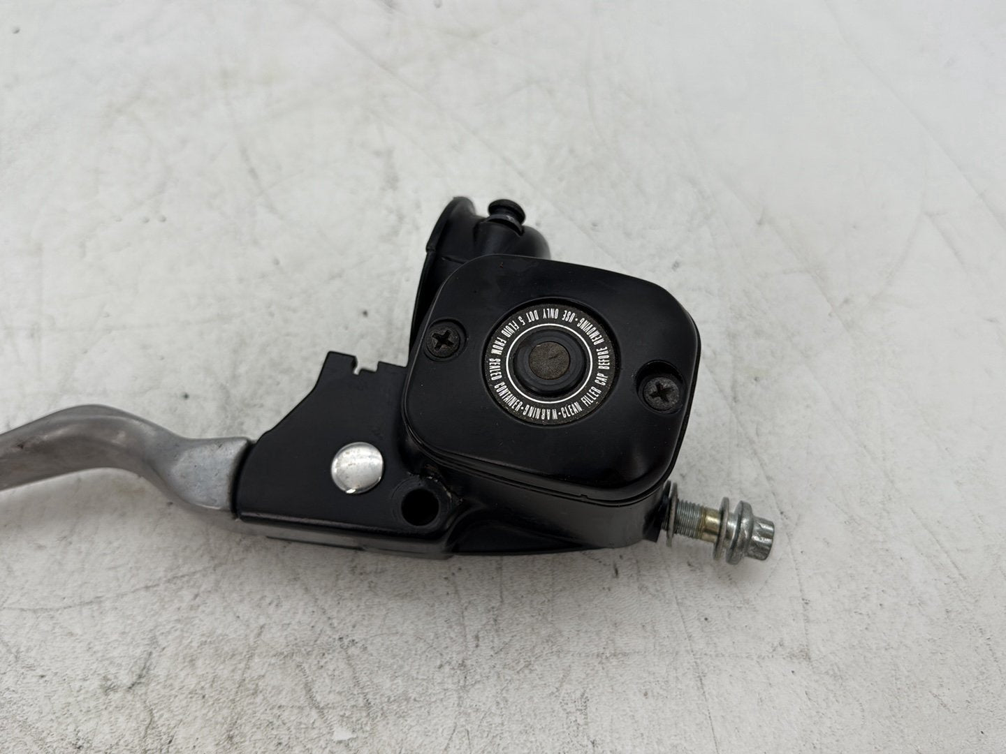 1996 Harley Electra Glide Touring FLHT OEM Front Right Brake Lever Master Cylinder