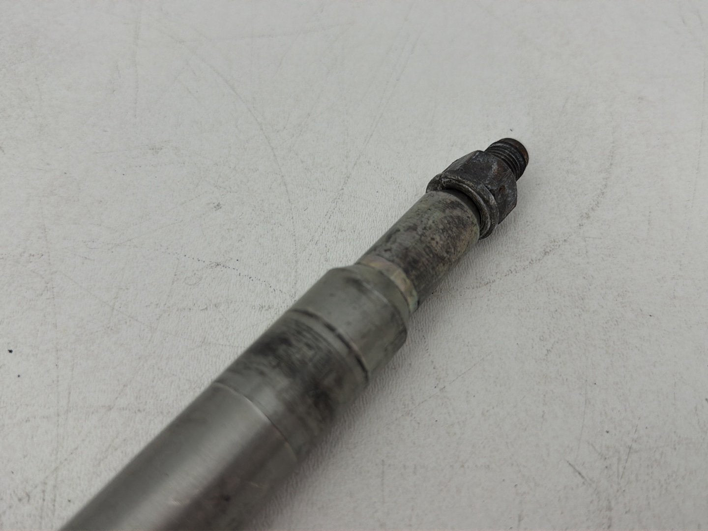 2007 - 2012 Harley-Davidson Touring Street Glide Front Wheel Axle Bolt Shaft