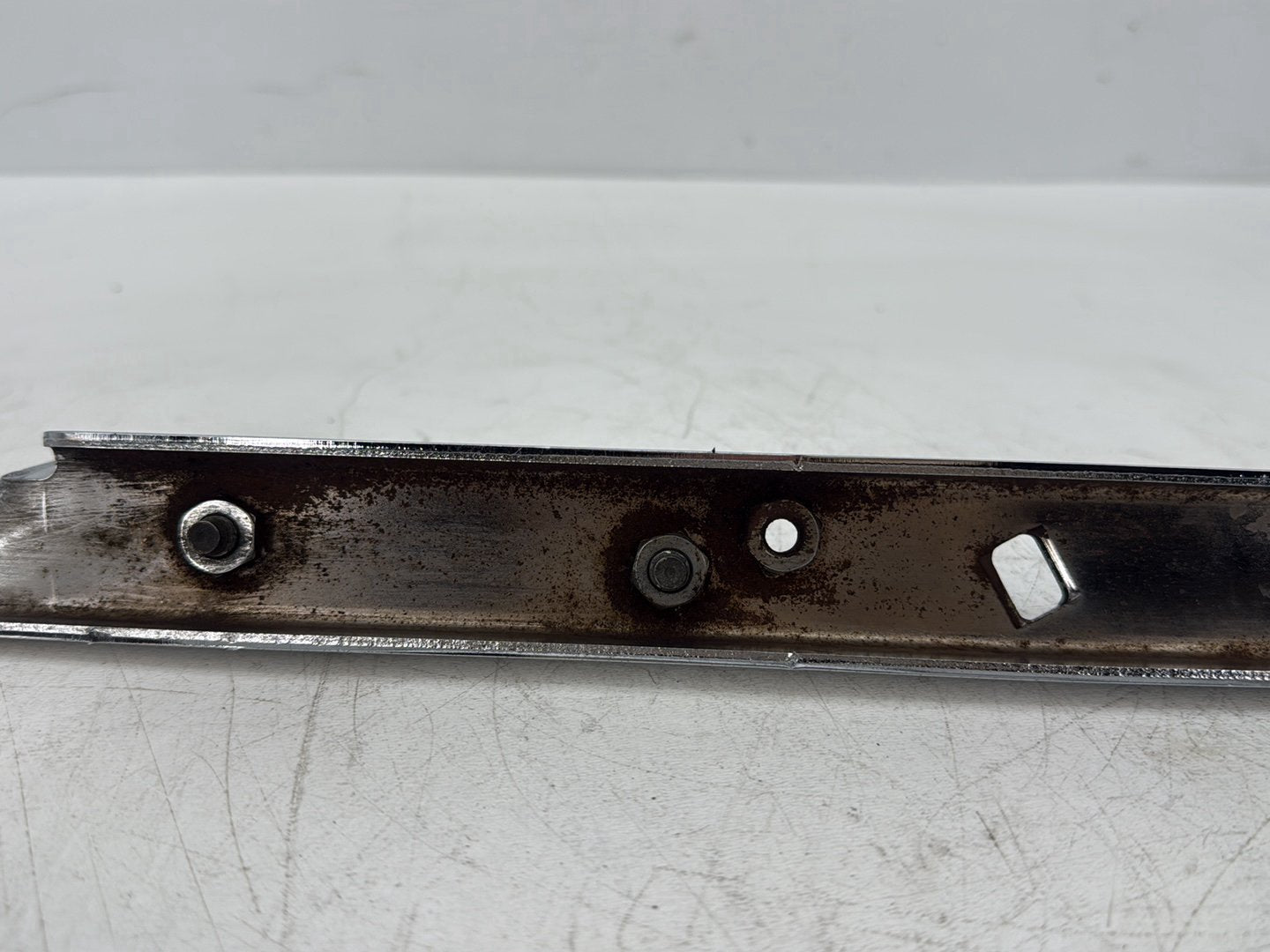 2007 Harley Touring FLHTCU Electra Glide Ultra OEM Left Right Saddlebag Fender Struts Brackets