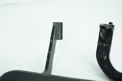 2007 - 2011 Harley-Davidson Touring Street Glide Left Right Driver Floorboard Foot Rest 50683-04