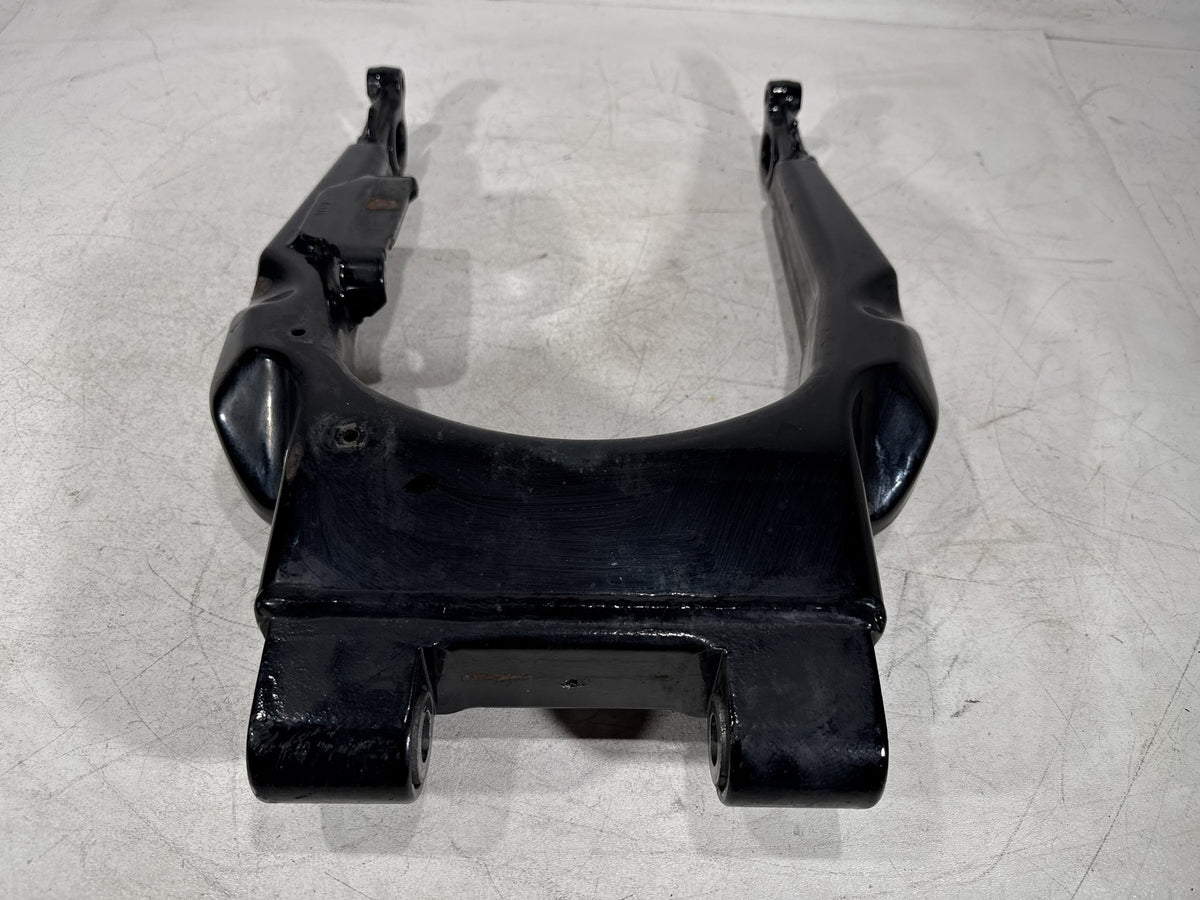 2009 Harley Electra Glide Touring Ultra OEM Rear Fork Swingarm Swing Arm