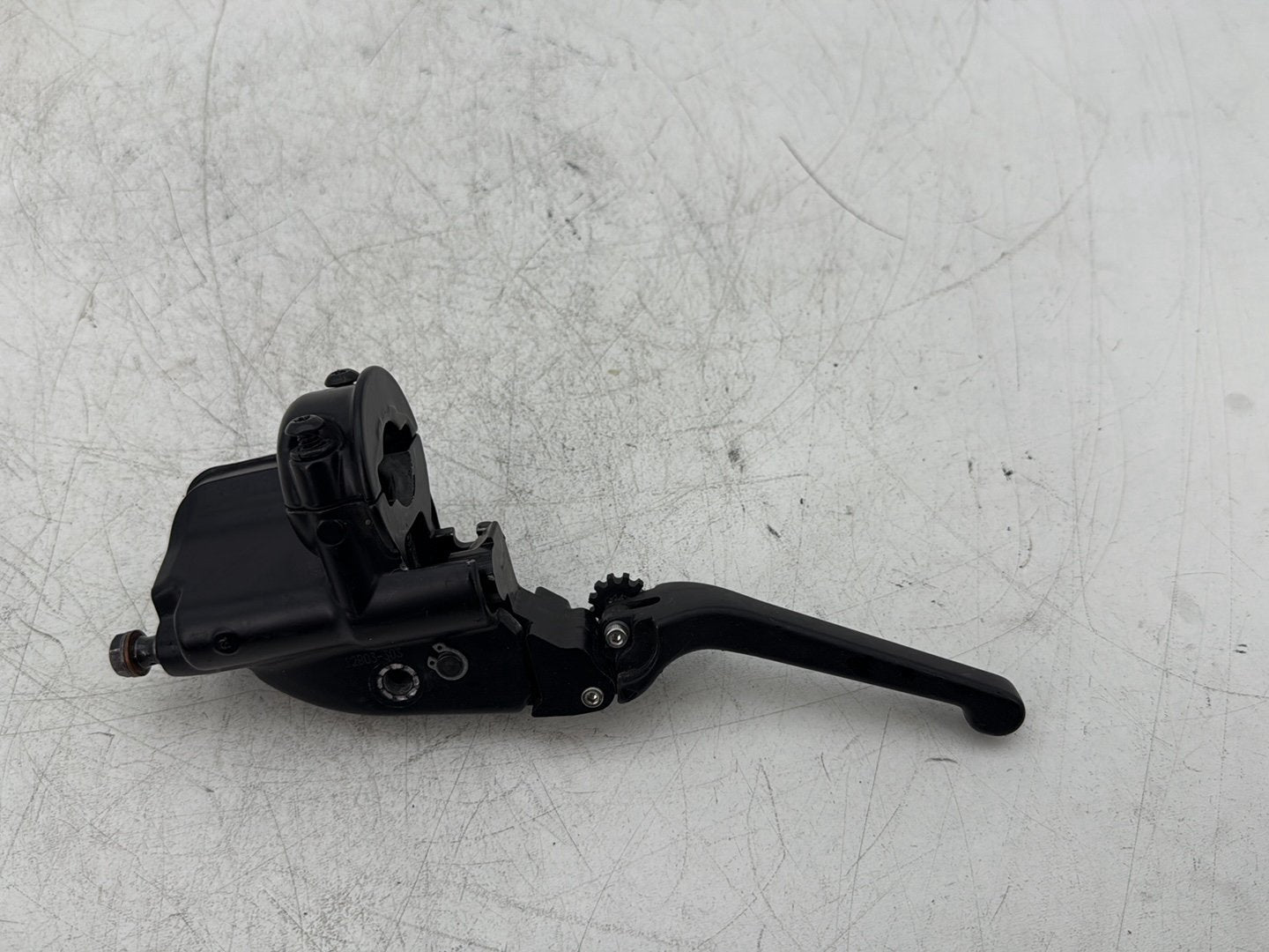 2012 Harley Road Glide Touring FLTRX Custom OEM Front Right Brake Lever Master Cylinder