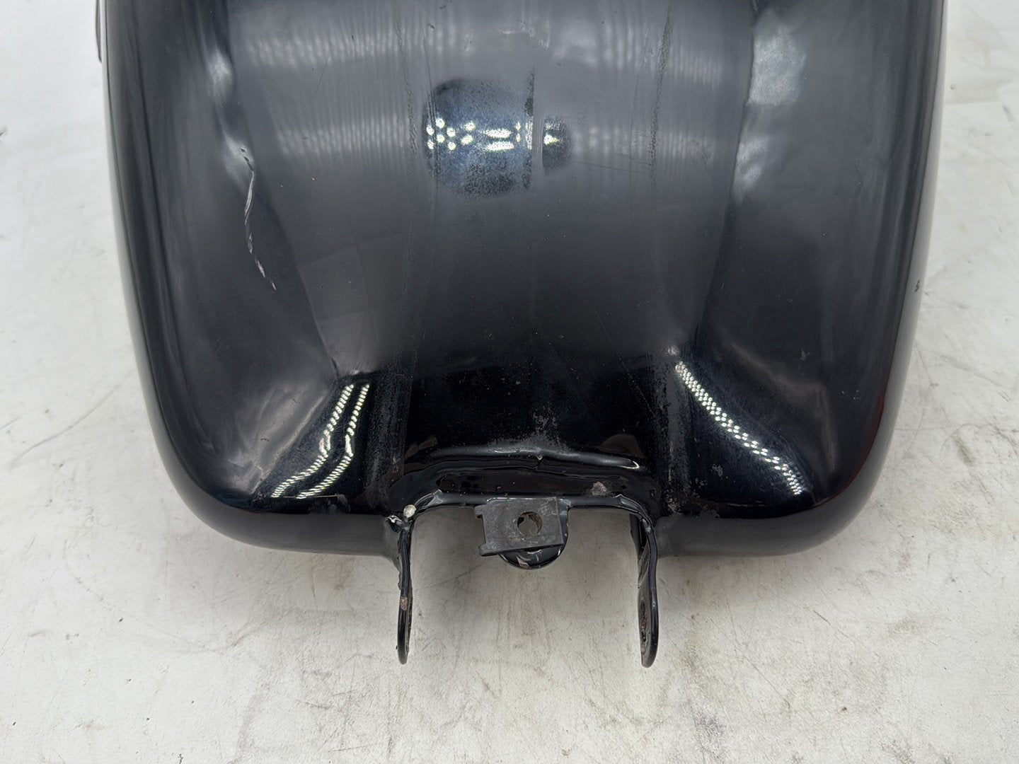 2012 Harley Dyna FXDF Fat Bob OEM Fuel Gas Tank Gasoline Reservoir