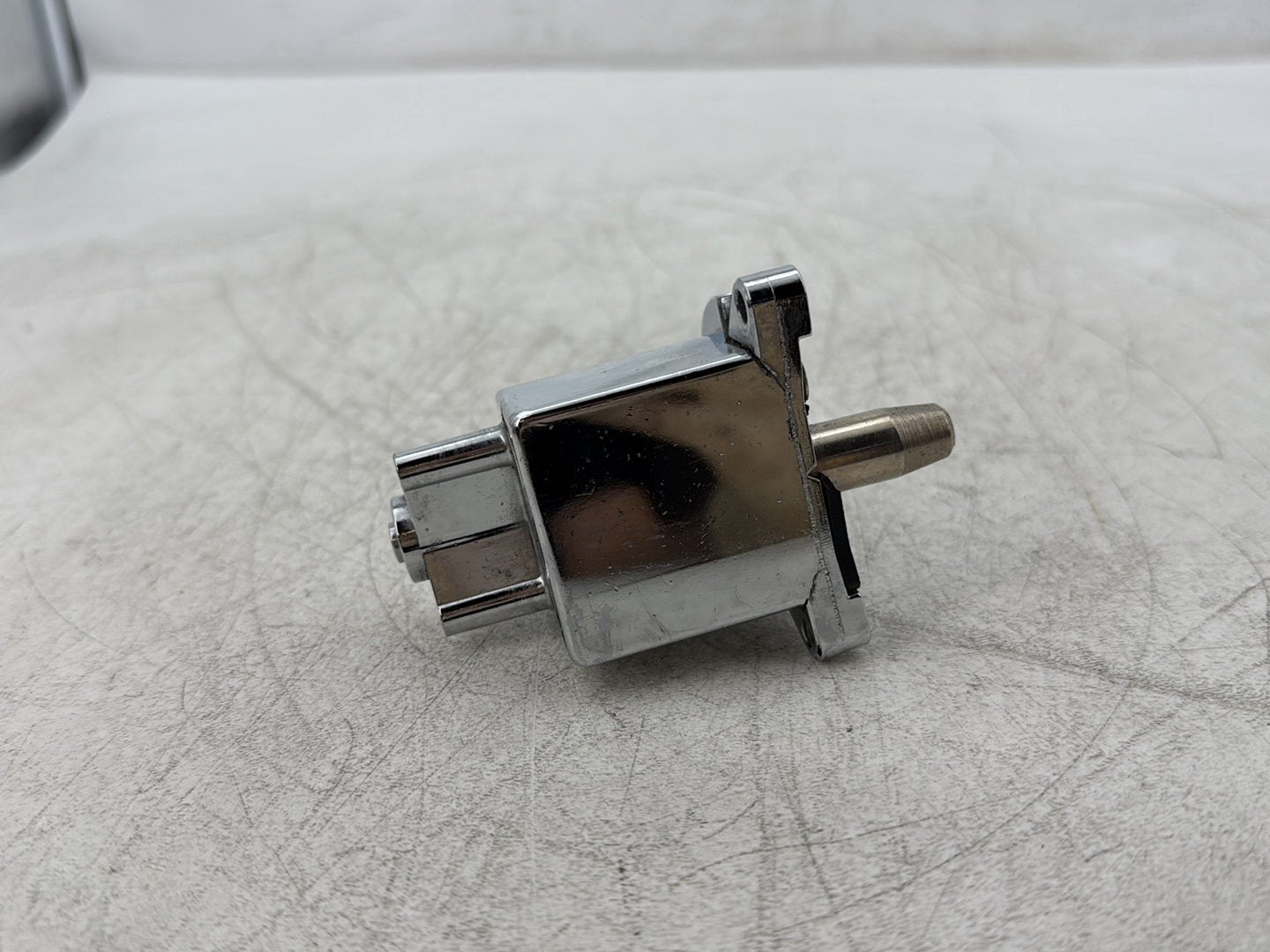 1995 Harley Road King Touring Fork Lock Switch Cylinder Barrel Lockset NOKey