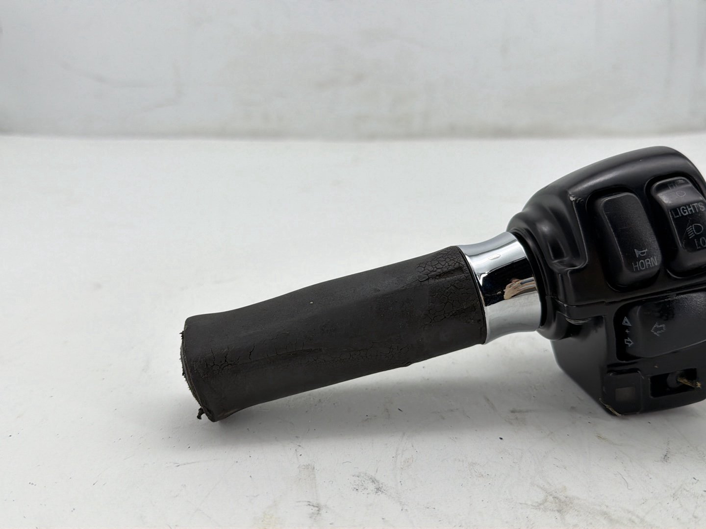 2003 Harley Road King Touring FLHRCI Classic OEM Left Turn Signal Headlight Switches Controls