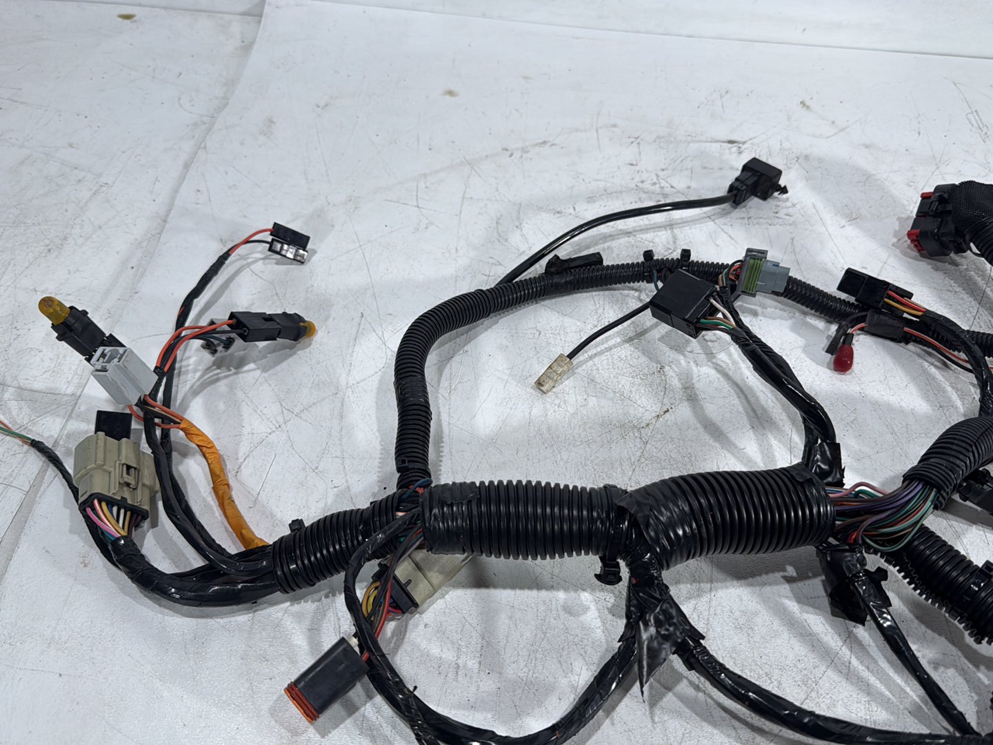 2011 Harley Street Glide Touring FLHX OEM Front Sub Wiring Harness Loom Interconnect