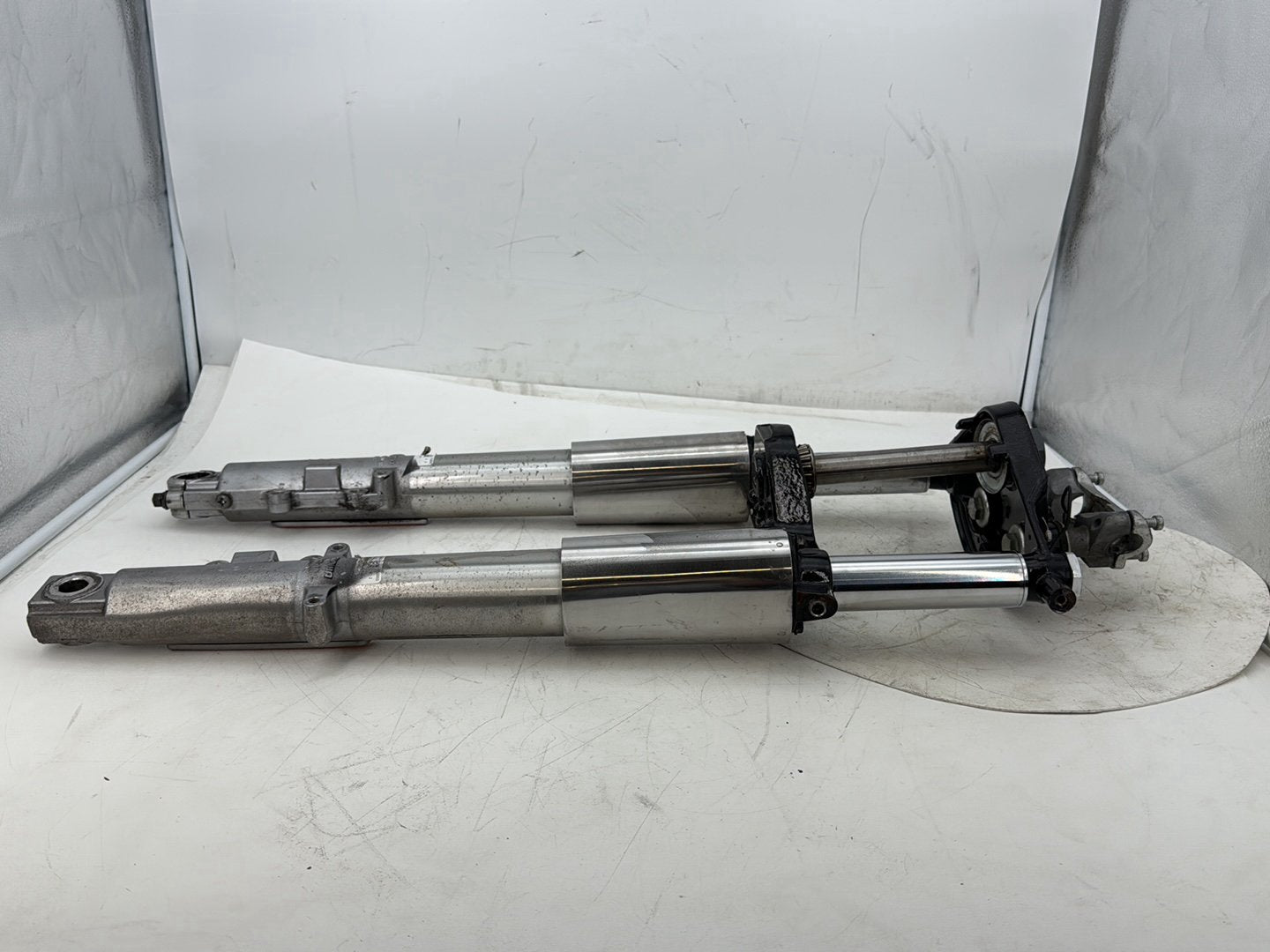 11 Harley Electra Glide OEM Front Triple Tree Set &amp; LH RH Fork Legs Sliders