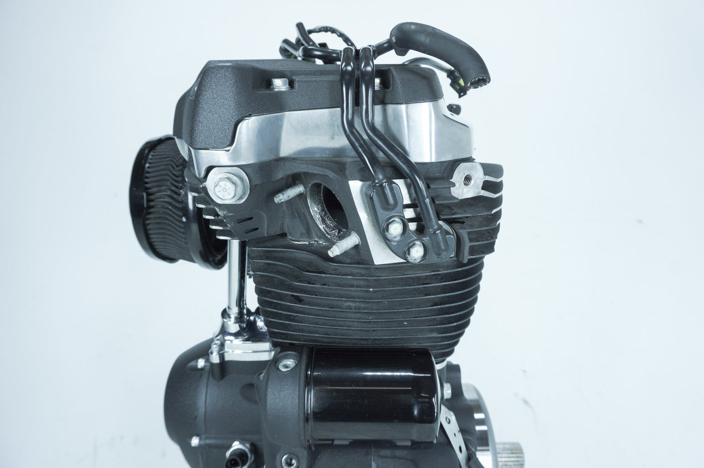 2018 - 2025 Harley-Davidson Softail Street Bob EFI Milwaukee M8 107 Engine Motor 16200386