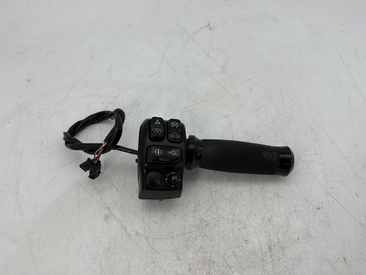 2018 Harley Electra Glide Touring OEM Right Engine Start Kill Switches Controls