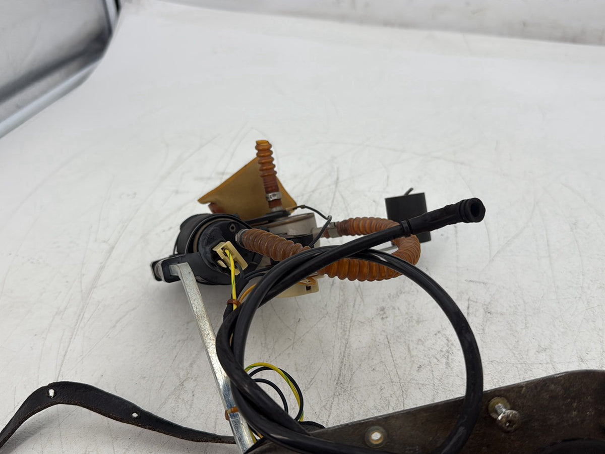 2000 Harley Touring Electra Glide Ultra Fuel Pump Gas Gasoline Petrol Sending
